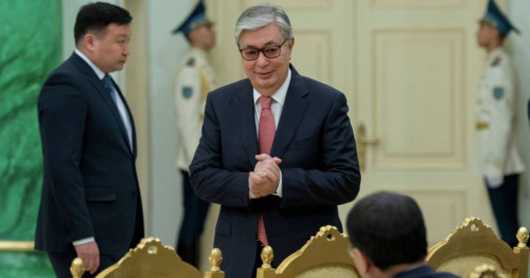 "Қазақ тілі – қазақтың жаны" Тоқаев латын әліпбиіне қатысты ұстанымын ашық білдірді