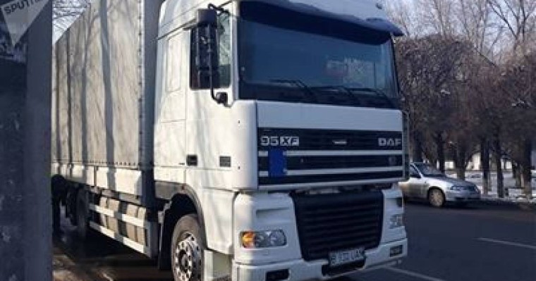 Алматыда жүк көлігі қарт кісіні қағып, 300 метрге сүйреп әкетті