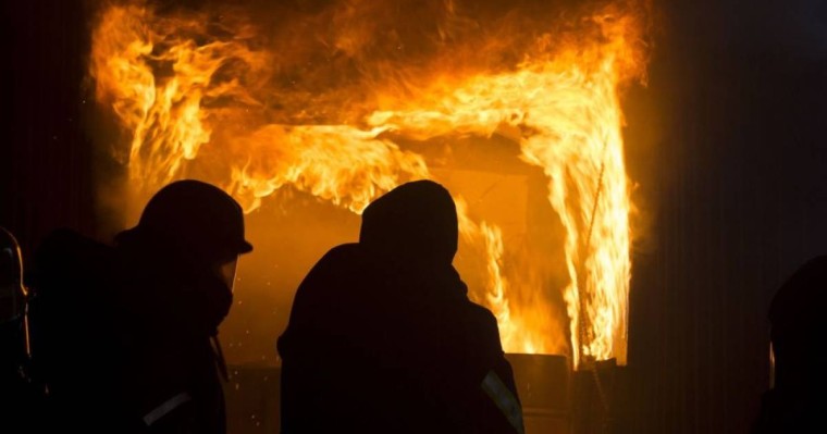 Ата-анасы үйде болмаған:  Семей түбіндегі ауылда екі баланың мәйіті табылды