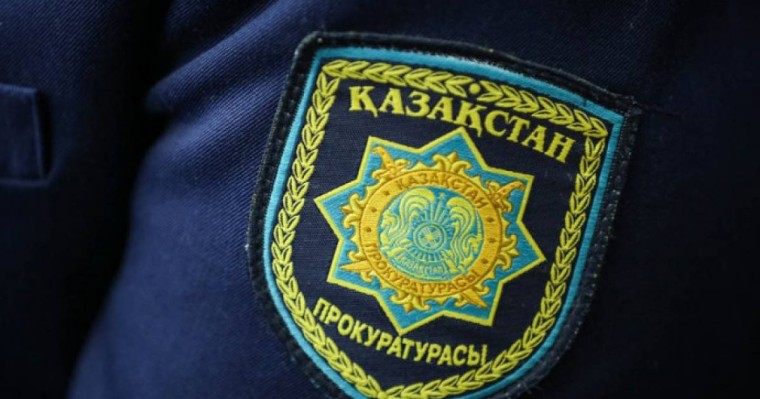 "Сыра королі" Тоқтар Төлешовке айып таққан прокурордың өзі сотталды