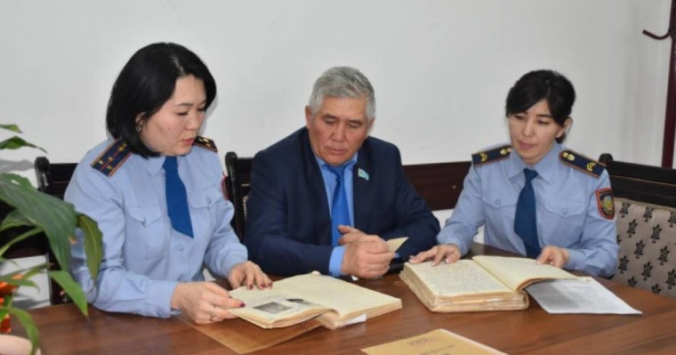 Алматы облысының тұрғыны репрессияланған атасы жайлы ақпарат тапты