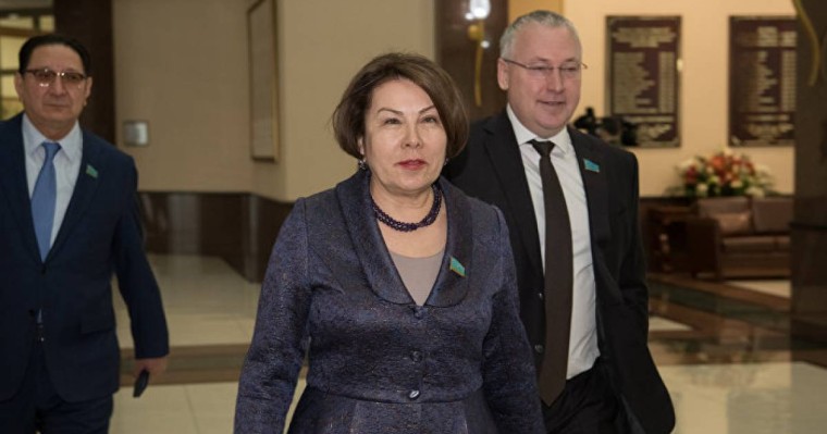 "Үй салып берсін" Қарағұсованың мәлімдемесі тағы да елді елең еткізді 