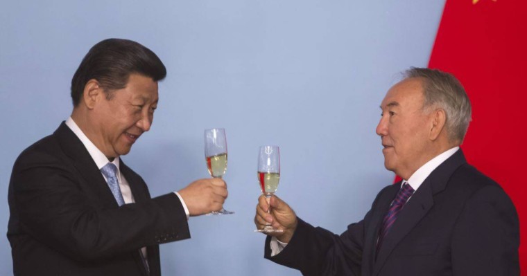 «Қазақ-қытай қатынасында Назарбаевтың салмағы әлі басым»