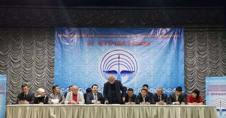 Айтыс ақындары мен жыршылар одағы Тоқаев кандидатурасын қолдады