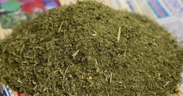 Алматылық тұрғын үйінде арнайы жасырын жерде 30 келіге жуық есірткі сақтаған