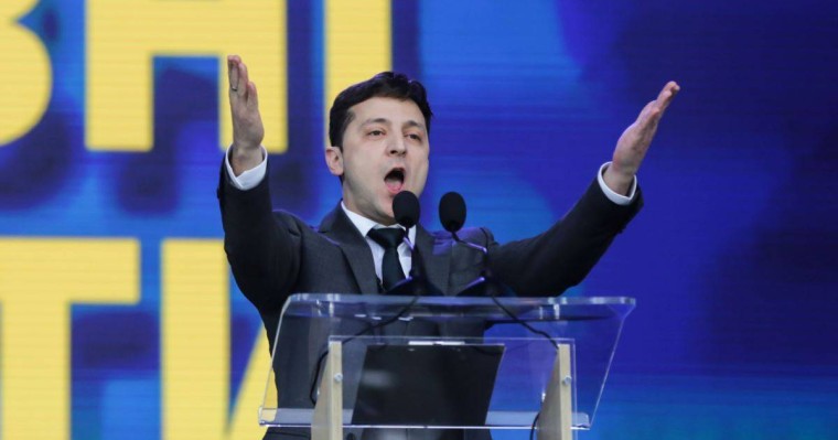 Зеленский Порошенкодан үш есе көп дауыс жинады