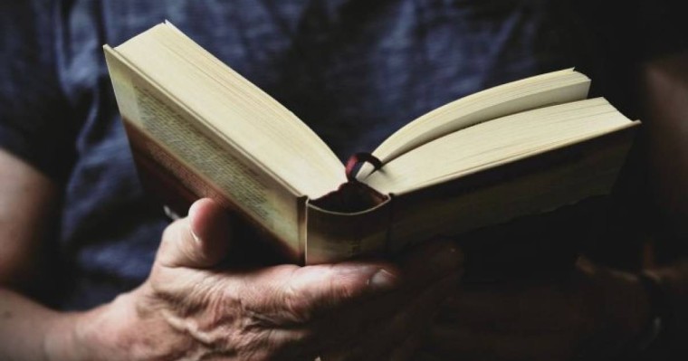 Абайды оқып, Төреғалиді тыңдайтын поляк жігіті қазақ тілін барша жұртқа насихаттап жүр