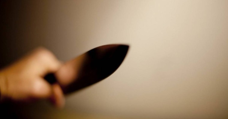 Белгізі ер адам 11 адамды пышақтап тастаған