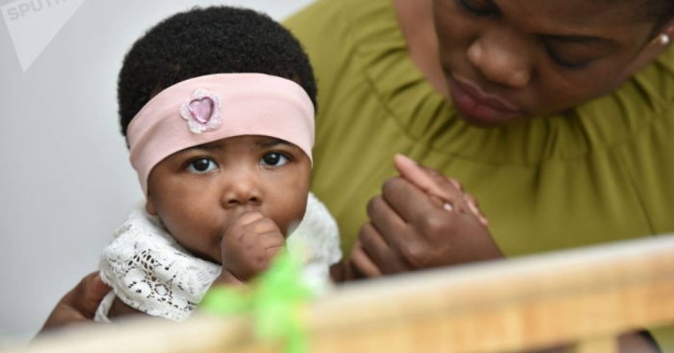 ЭКСПО-ға келіп, сәби сүйді - әкесі қазақ екені рас па?