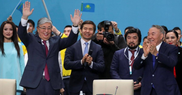 Назарбаев биліктен кетуге "үш жыл дайындалғанын" айтты