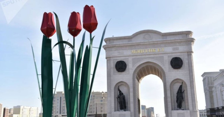 Депутаттар "Мәңгілік ел" қақпасын жөндеуге 600 млн теңге жұмсауды ұсынды