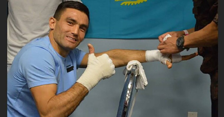 Тағы бір қазақ боксшысы қарсыласын нокаутқа жіберіп, чемпион болды