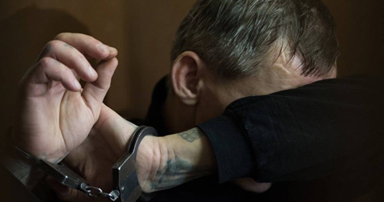 Ақтөбеде өгей қызын зорлаған ер адам ұсталды