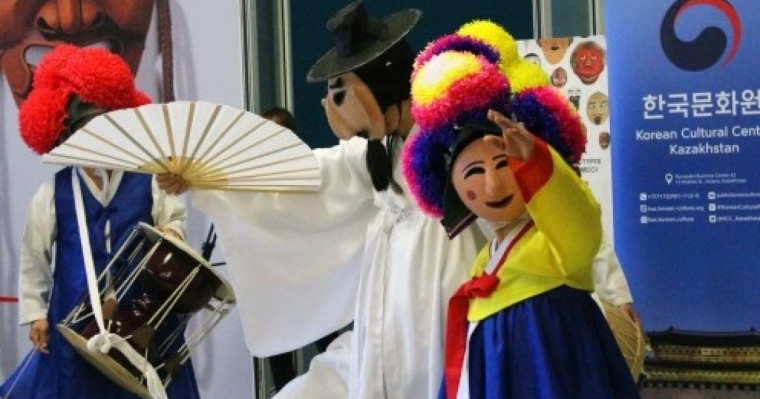 Астанада Кореядағы Бүкіләлемдік маскалар музейінің көрмесі ашылды