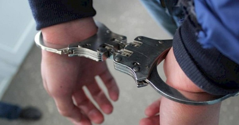 Шымкентте 22 жастағы жігітті пәтерге қамап, қысым көрсеткен - новости Казахстана