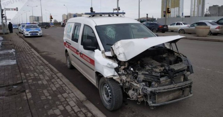 "Адамдар қансырап жатты" - автобус апатынан зардап шеккен фельдшердің әңгімесі