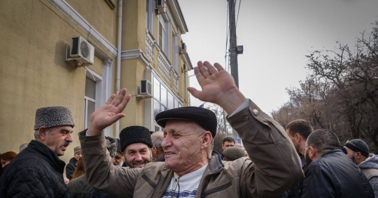 Қырымдағы татар ұлттық қозғалысының төрт ардагері шартпен сотталды