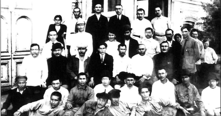 «Алғашқы және соңғы демократиялық сайлау»