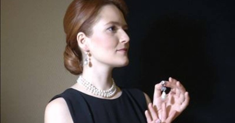 Мария-Антуанеттаның алқасы ы рекордтық сомаға сатылды