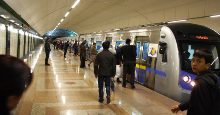 Алматыда метроны күту уақыты 5 минутқа дейін қылсқармақ