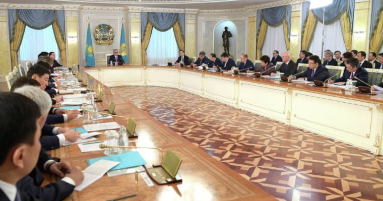 Президент Тоқаев Ақордада әкімдермен не туралы сөйлесті?