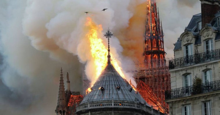 Тоқаев Франция халқына көңіл айтты