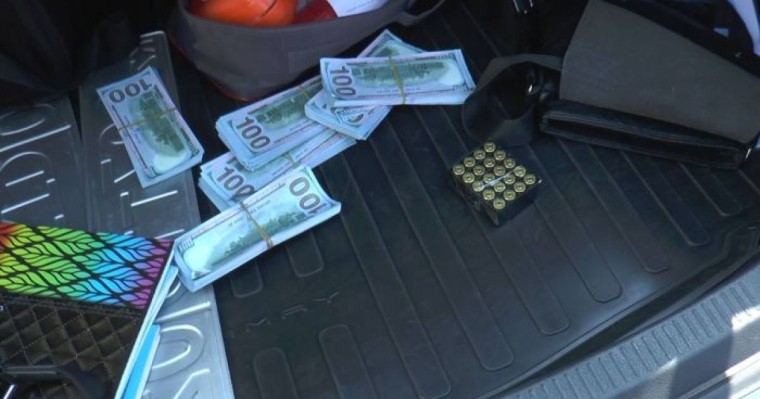 Шалтабаевтың қатысы бар ма: бір бума ақша табылған көлік кімге тиесілі екені анықталды