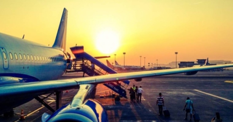 ​Instagram өшіргені үшін туристер бір жыл тегін ұшпақ