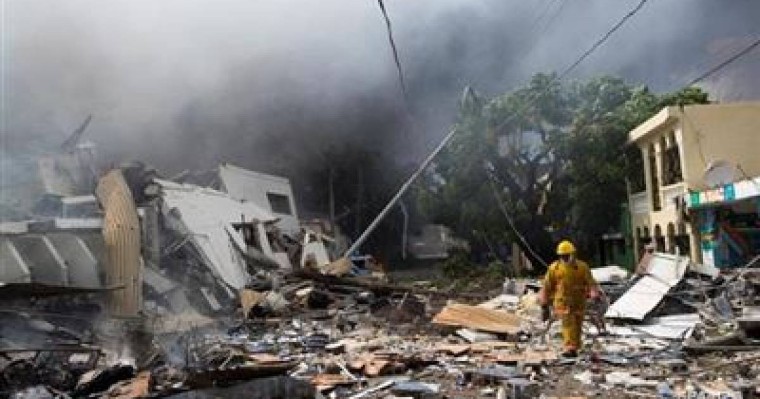 ФОТО: Зауытта газ жарылды, зардап шеккендер бар