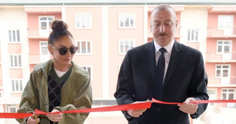 Мехрибан сұлу – бас ханым. Ильхам Алиев әйелімен ел алдына шықты