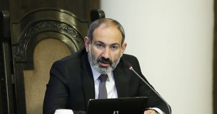 Арменияның тоғыз қаласында "өтірікші Пашинян" деген жазулар пайда болды