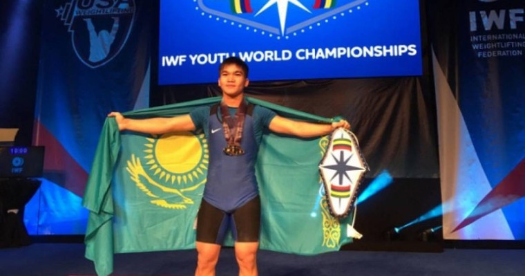 16 жастағы қазақстандық ауыр атлет АҚШ-тағы әлем чемпионатында "алтын" иеленді