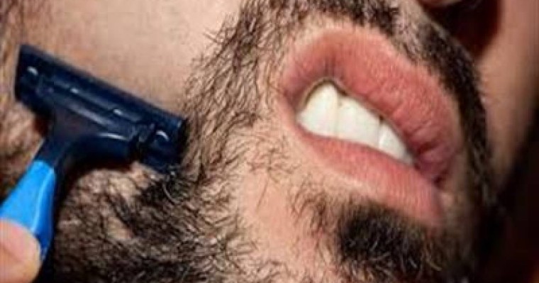 Ресей шекарашылары мигранттарға сақалдарын қыруға мәжбүрлеген