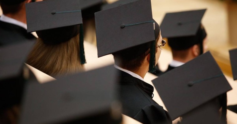 哈萨克斯坦学子有机会在全球500所大学免费深造