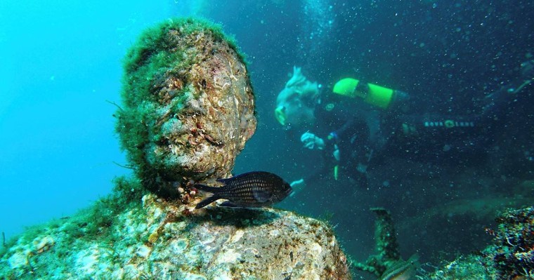 Қара теңіз түбіндегі мүсіндер - Суреттер сөйлейді - Bilim