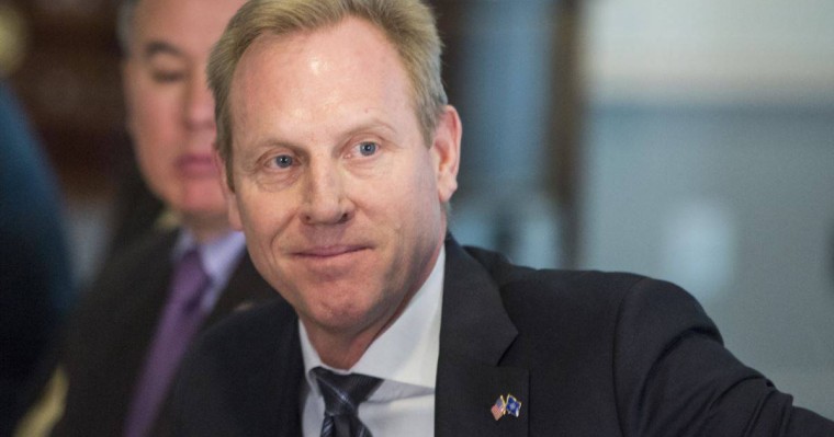 Пентагон басшысы міндетін атқарған Патрик Шэнахэн қызметінен кетті