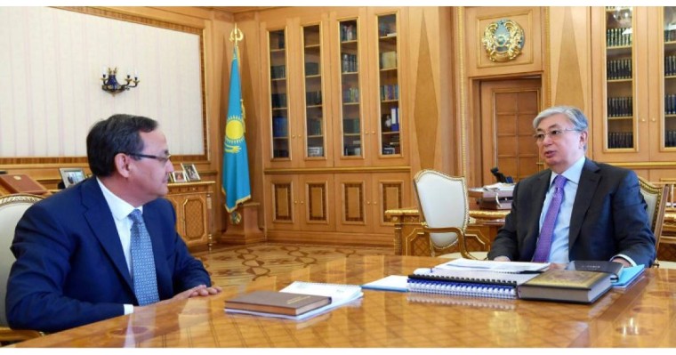 总统接见农业大学校长库热希巴耶夫