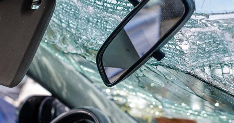 载有乌国公民的轿车在阿克托别发生车祸致1死3伤