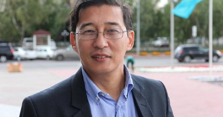 总统任命公共管理学院院长