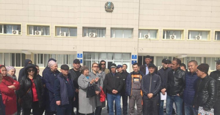 Тоқаев Жаңаөзендегі жұмыссыздық пен баспана мәселесін сөз етті