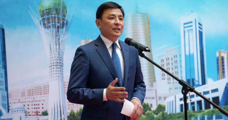 Алтай Көлгінов Назарбаевтың мақтауын қалай қабылдағанын айтты