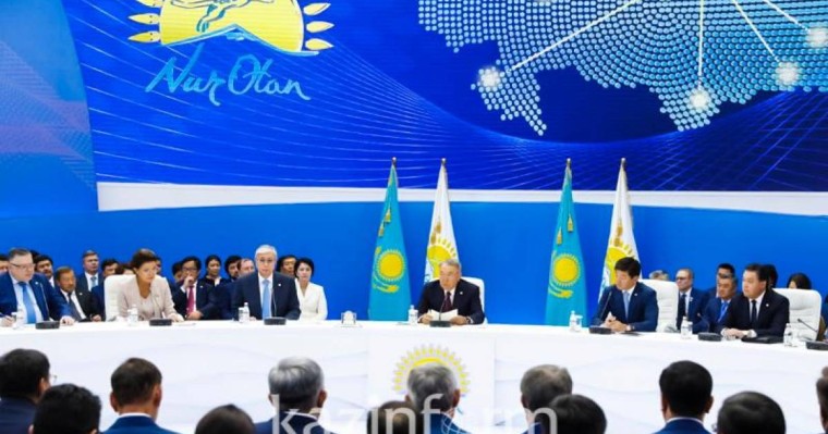 纳扎尔巴耶夫：所有选举将在宪法范围内举行