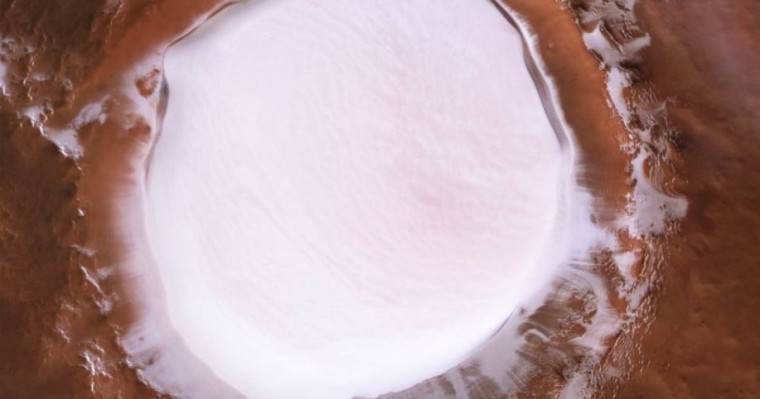 Марстағы су: Mars Express мұз басқан кратер суреттерін жіберді - Білім, ғылым, мәдениет - Bilim