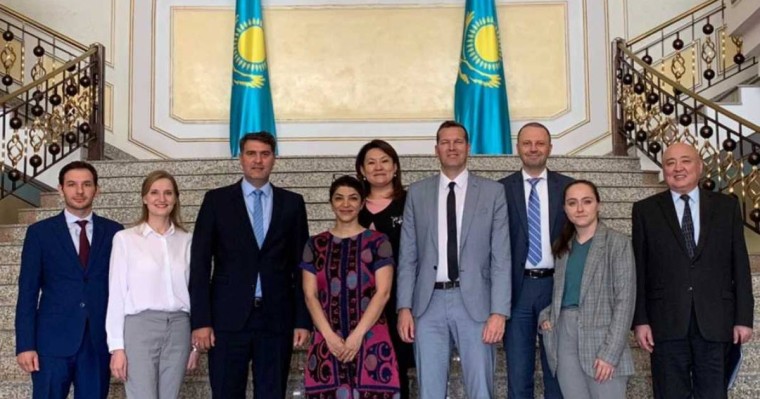 哈萨克斯坦与联合国加强打击恐怖主义合作