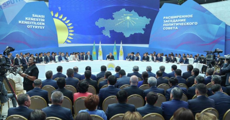 Назарбаев Тоқаевпен не жөнінде келіскенін айтты