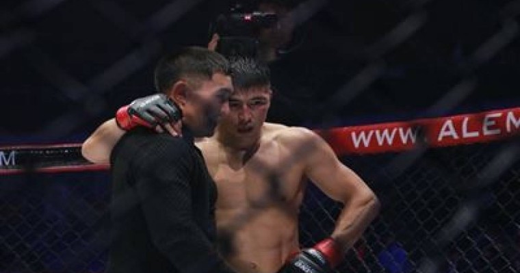 Бейбіт Назаров Titan FC басты жекпе-жегінде жеңілді