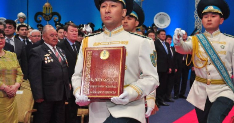 Нұрсұлтан Назарбаев пен Қасым-Жомарт Тоқаевтың барлық инаугурациясы