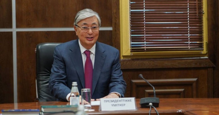 Қасым-Жомарт Тоқаев Медициналық қызметкер күнімен құттықтады