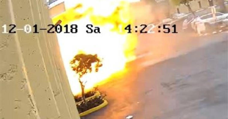 Ұшақ ауруханаға соғылды, қаза тапқандар бар