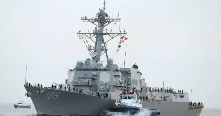 АҚШ әскери кемесі Қара теңізге кірді